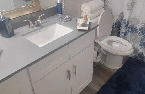 Lake Highlands Apartment | Lay your head on My Shoulders
