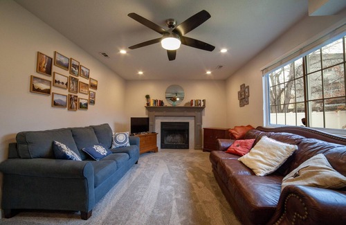Layton House | Layton Mountain retreat for 9, close to multiple ski resorts, Hill AFB and SLC.