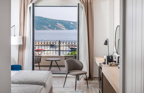 Herceg Novi Hotel | Lazure Hotel and Marina