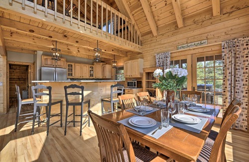 Pagosa Springs Cottage | Lazy Beaver Lodge Pagosa Cabin w/Deck, Fire Pit