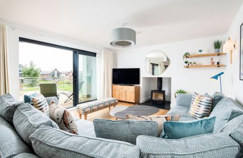 Holworth House | Lazy Days BR07 Silverlake Dorset