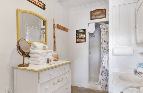 Patton Ski Chalet | Lazy Days- Lakefront Village Retreat- Sun Deck