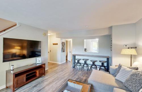 Goodview House | Lazy Daze Lakeside Retreat