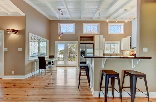 Granite Shoals House | LBJ Lake Home - Private Cove - Lake Toys - Boat Slip
