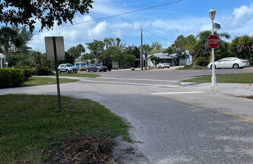 Longboat Key House | LBK Home! Steps from the beach! Sleeps 4!