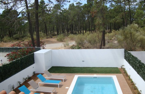 Retur House | Lc. 11 368. Lovely 4 bed 3 bath house, with pool, 300 metres from the beach