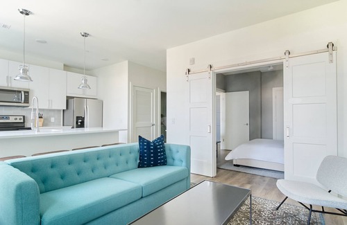 Rutledge Hill Apartment | LC Sobro