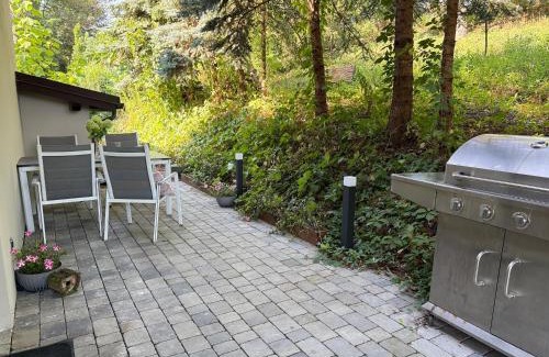 Wilanow Apartment | Leśny apartament z ogrodem