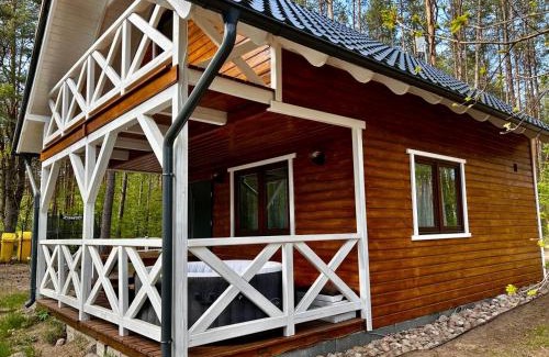 Koscierzyna House | Leśny Domek Rotembark z prywatnym jacuzzi