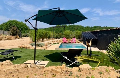 Queyssac House | Le 007 Refuge -Rurale gîte élégant piscine privée