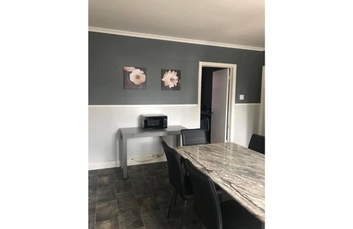 Quartier 4-6 Apartment | Le 163, Grand 5 et demi near downtown and Centre Vidéotron