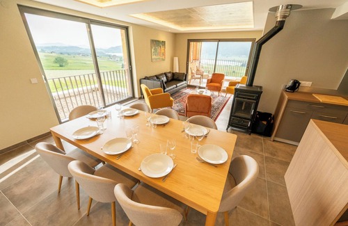 Les Rousses Apartment | Le 234, between lake and mountains