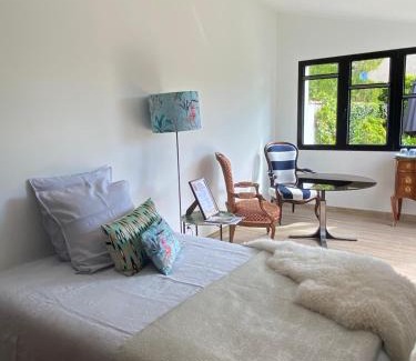 Mornac-sur-Seudre Bed & Breakfast | Le 5 bis