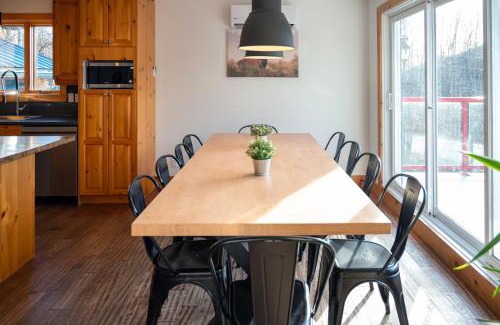 Stoneham Ski Chalet | Le 583 Stoneham CITQ#239,960