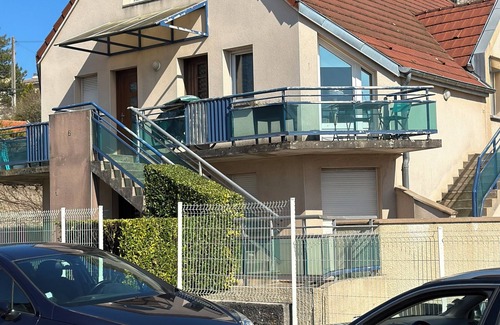 Dijon Apartment | Le Bacquin 21 town center 2 minutes away, train station 700 m away, secure private parking.