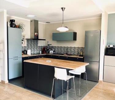 Saint-Claude Apartment | Le balcon du boulevard bellevue