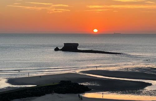 Le Portel Apartment | Le BalCON du FORT Face mer