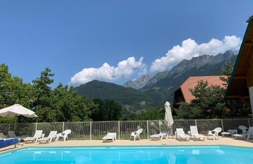 Giez Apartment | LE BALCON DU GOLF