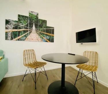 Chateauvert Apartment | Le Bali, Magnifique T2, centre ville 1 er etage