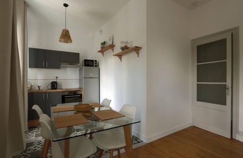 La Fuye-Velpeau Apartment | Le Balzacien - apartment near train station