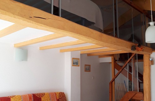 Vix House | "Le Bas des Vignes" country gîte and B&B
