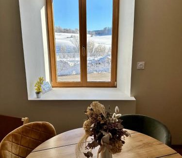 Brey-et-Maison-du-Bois Apartment | Le belvédère des deux lacs