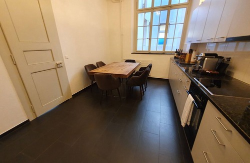 Grunes Quartier Apartment | Le Bijou BK9 Presidential Suite