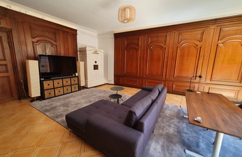 Grunes Quartier Apartment | Le Bijou BK9 Presidential Suite