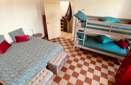 La Membrolle-sur-Longuenee Bed & Breakfast | Le bistrot de l'écluse
