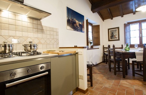 Molazzana House | Le Bore (CNG122) by Interhome