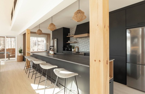Morin Heights Ski Chalet | Le Bohème, Chalet Avec spa