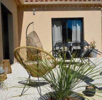 Saint-Pierre-de-Vassols Bed & Breakfast | Le Bonheur à Ventoux