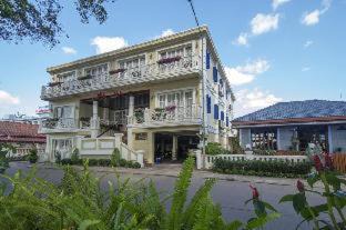 Thakhek Hotel | Le Bouton D'or Boutique Hotel