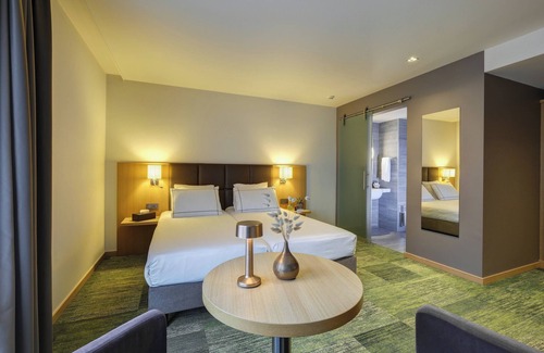 Waterloo Hotel | Le Côté Vert