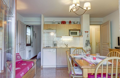 Flumet Apartment | Le cœur des Evettes - One Bedroom Apartment, Sleeps 4