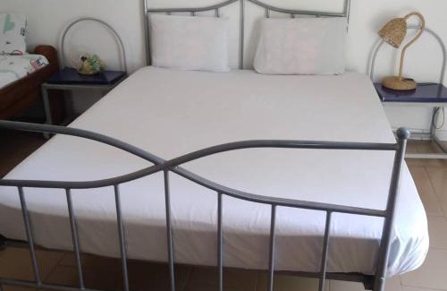 Sokone Hotel | Le Caïcedrat Lodge