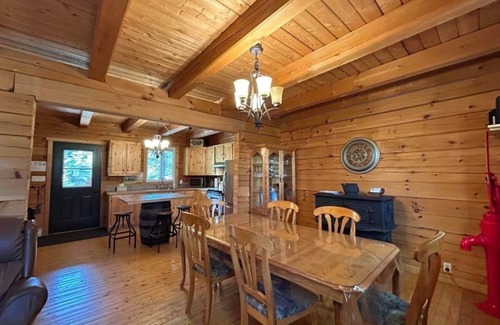 Saint-Luc-de-Bellechasse Ski Chalet | Le Campagnard/SPA - Here comfort meets nature - On-site activities