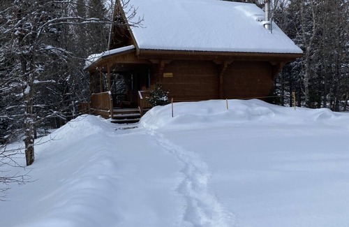 Saint-Luc-de-Bellechasse Ski Chalet | Le Campagnard/SPA - Here comfort meets nature - On-site activities