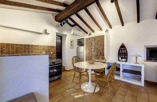 La Garde-Freinet Apartment | LE CABANON DANS LA FORET