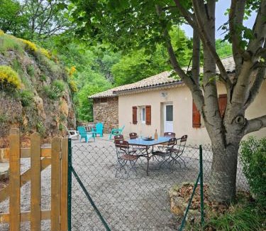 Issamoulenc House | Le Cabistrou