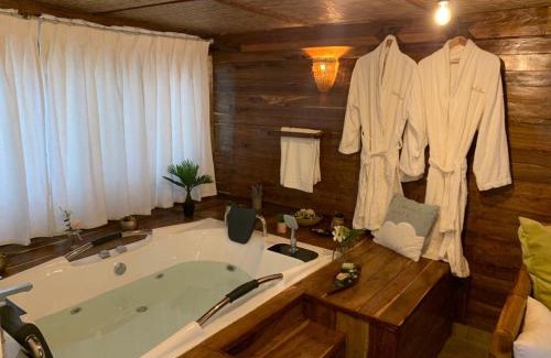 Niaga Hotel | Le Calao du Lac Rose