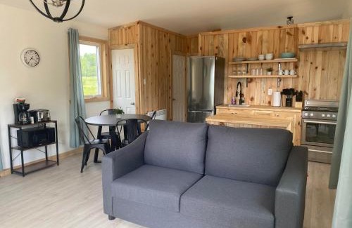 La Malbaie Apartment | Le Camp Perché #2