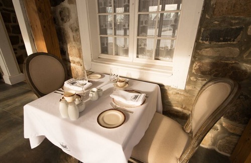 Saint-Roch-des-Aulnaies House | Le Canadien - Room (1) with private bathroom Enr. 304001