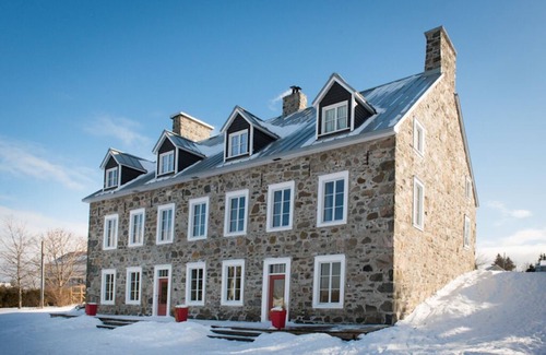 Saint-Roch-des-Aulnaies House | Le Canadien - Room (3) with private bath Enr.304001