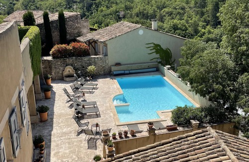 Cadenet Apartment | Le Capitaine