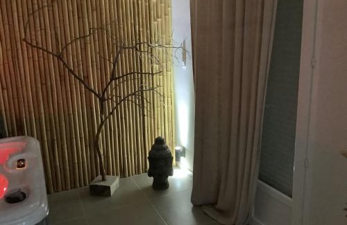 Serignan-du-Comtat Bed & Breakfast | Le carpe noctem suite de charme avec jacuzzi privé