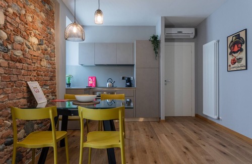 Borgo Dora Apartment | Le Casette del Balon by Wonderful Italy - 2-Bedroom Apartment