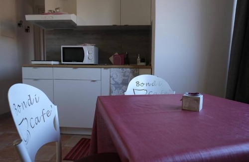 Santa Marinella House | Le Casette di Fra '- Levante Apartment