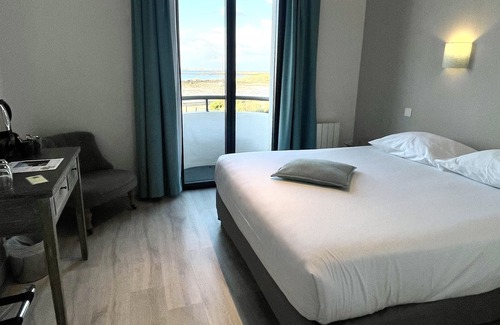 Plouguerneau Hotel | Le Castel Ac'h