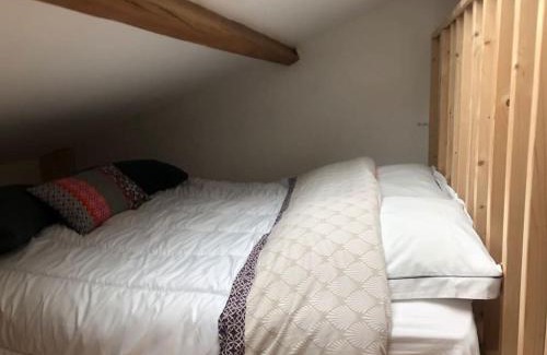 Linselles Apartment | Le Castelnau